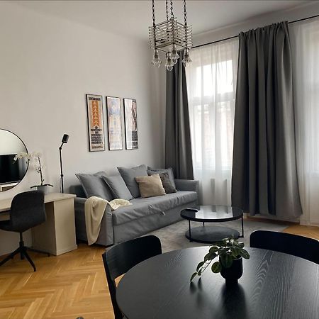 Cosy Apartment In Mariahilf Close To Citycenter เวียนนา ภายนอก รูปภาพ